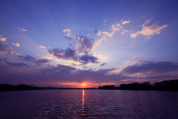 资产评估师（资产评估师含金量高吗）