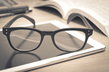 【2015高考一分一段表查询,2015年一分一段分数表】